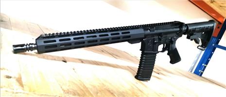 DF10016630+ZTTHRD25+JLC-AR50+BAG #1. Taurus T4 14.5" 5.56 30 Round 2 Mag Self-Loading Rifle + Zerotech Thrive Red Dot 3MOA + Phase3 AR-15 50RND MAG + Delta Alpha Bag