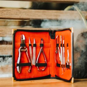 TCBSKU071 #1. The Captain's Beard Manicure/Pedicure Kit 8pc